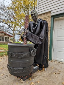Halloween 2023-26
